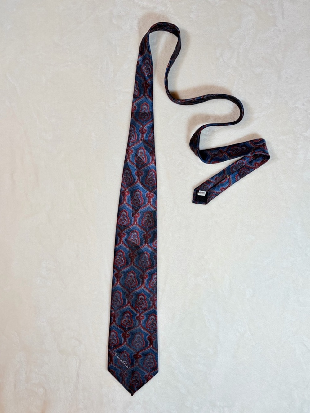 Oscar de la Renta Men's Geometric Blue Red 97% Polyester 3% Silk Classic Tie